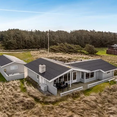 Fridgerd - 300m From The Sea By Interhome